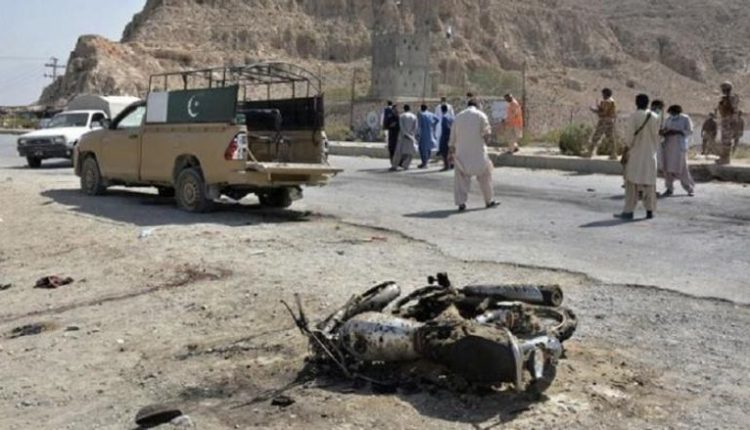 25 قتيلا في انفجار انتحاري بباكستان