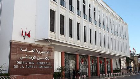 الدار البيضاء.. توقيف شخص للاشتباه في تورطه في الابتزاز الرقمي والتهديد بارتكاب أعمال تمس بالنظام العام