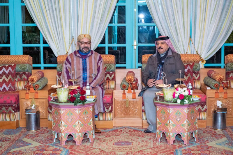 ملك البحرين يسعى إلى تعزيز روابط الأخوة مع المغرب