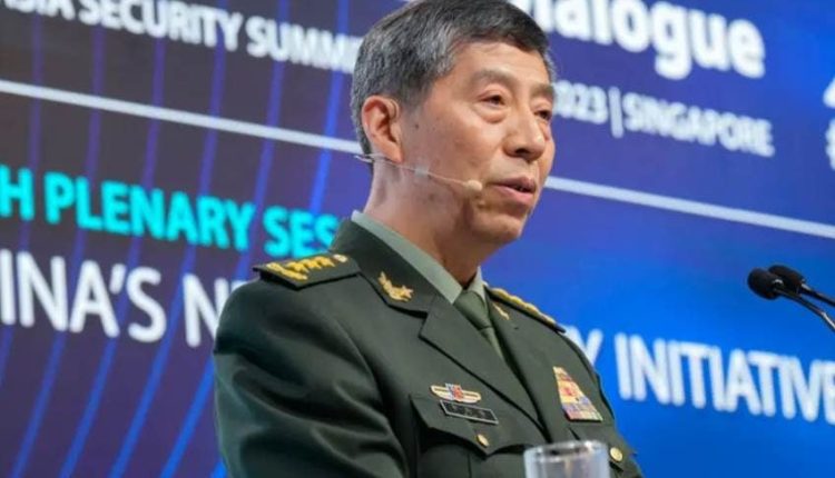 الصين تعيّن قائد البحرية السابق وزيرًا للدفاع