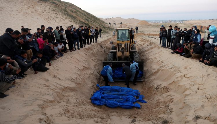 "حماس": أكثر من 21,000 قتيل في غزة