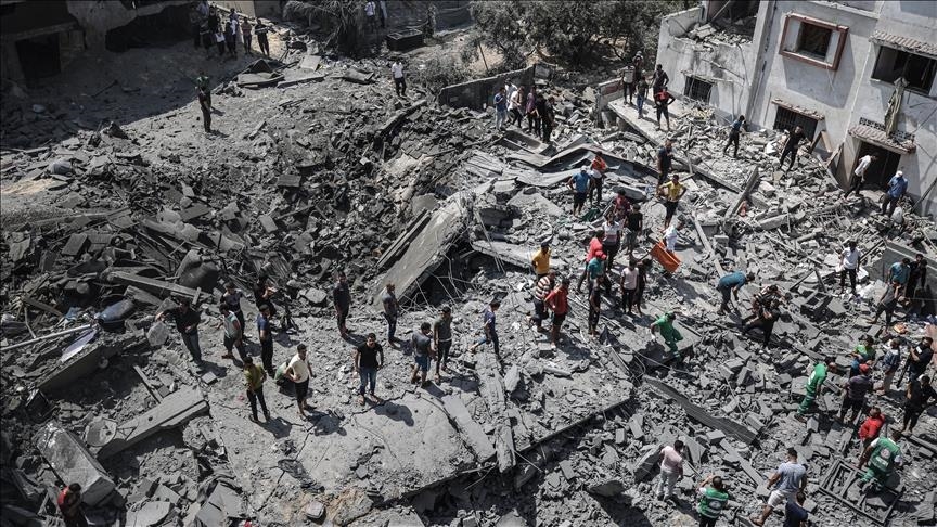 ارتفاع حصيلة الهجمات الإسرائيلية في غزة إلى 23,469 قتيلاً