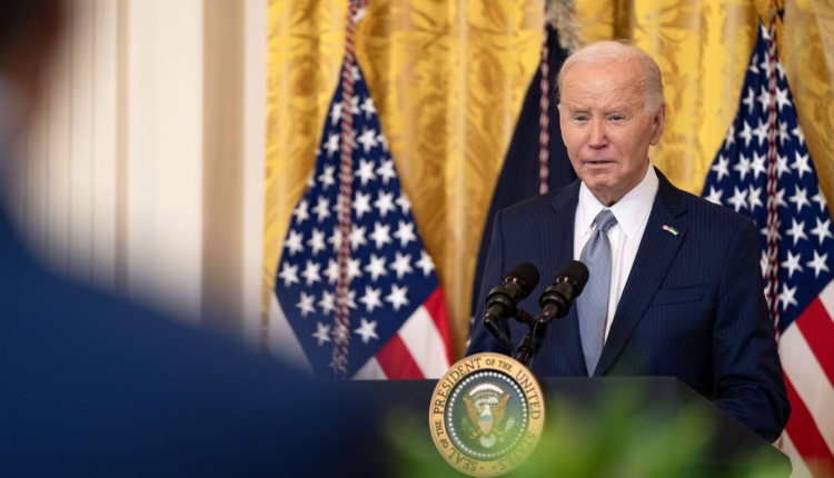 جو بايدن يعلن وقف إسرائيل لغاراتها على غزة