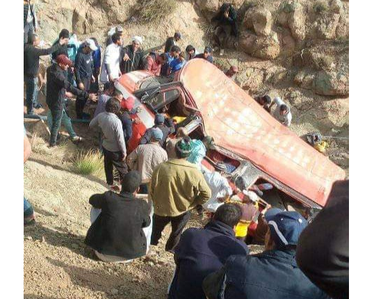 وزير التعليم يعزي أسر الأساتذة المتوفين بحادثة أزيلال