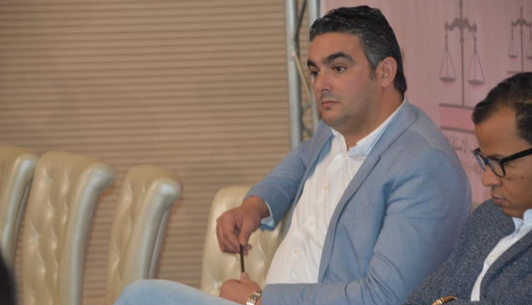 أبطوي يبرر أسباب صفعه لبرلماني