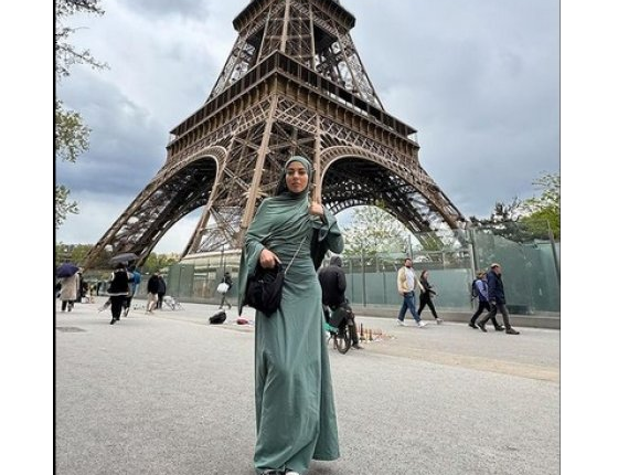 فرنسي يبصق على مغربية بسبب حجابها