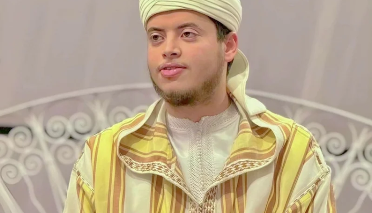 حجري يتوج بلقب القارئ العالمي