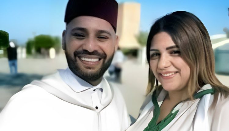 المطرب محمد الريفي وزوجته
