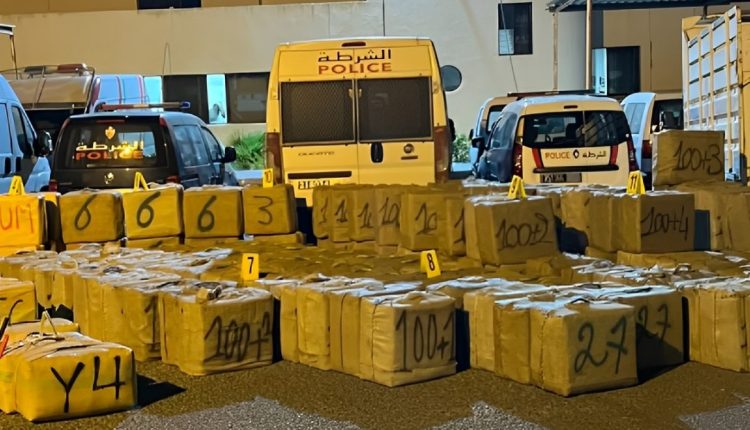 ضبط شحنة مخدرات بميناء اسفي