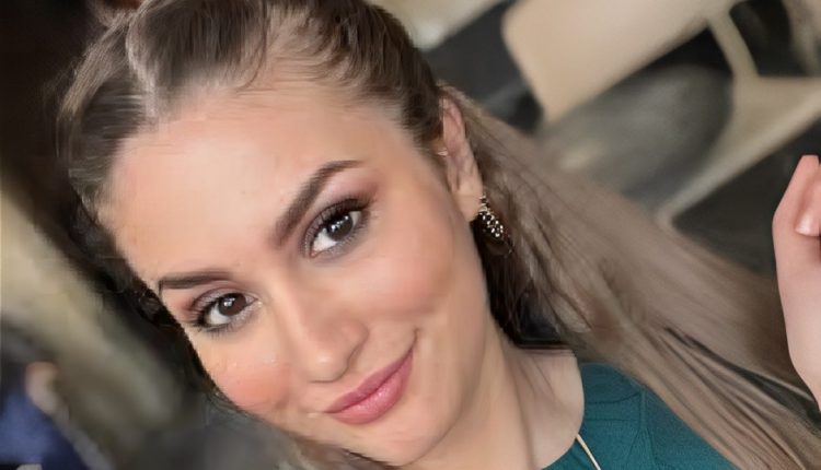 سلمى صلاح