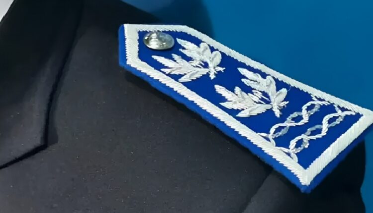 عزل عميد شرطة