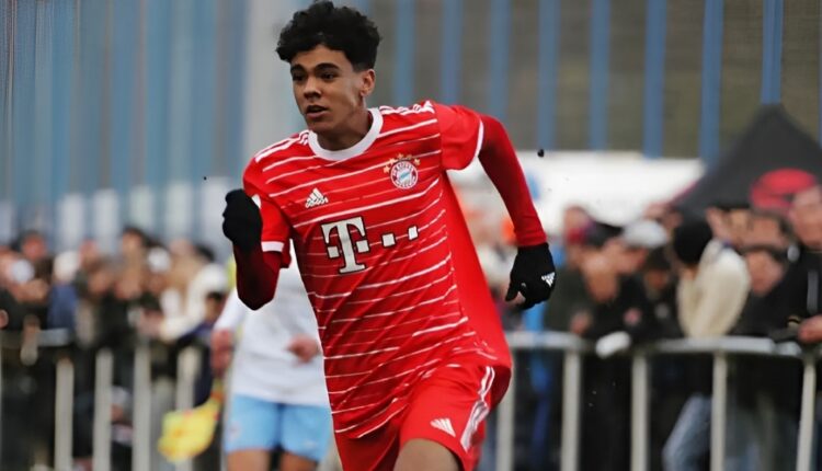 أدم أزنو ينتقل إلى بلد الوليد