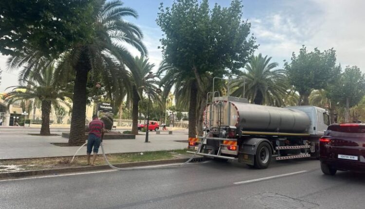 حدائق فاس الجرداء