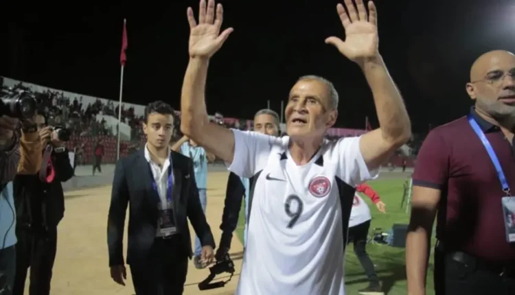وفاة أسطورة كرة القدم المغربية أحمد فرس