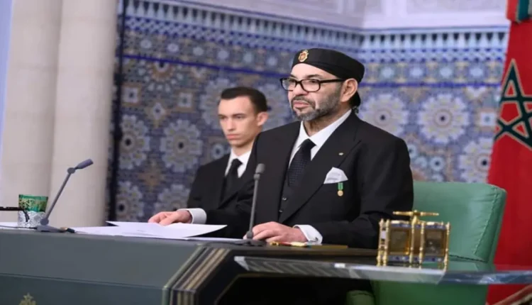 مشرع بلقصيري: حضور رسمي وشعبي واسع لمتابعة خطاب العرش