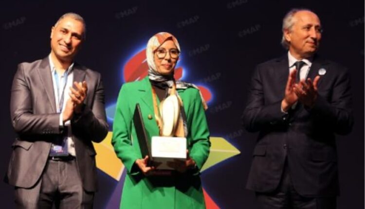 جائزة "أستاذ السنة للتعليم الابتدائي".. تتويج المتميزين في ختام الدورة الثانية للمنتدى الوطني للمدرس